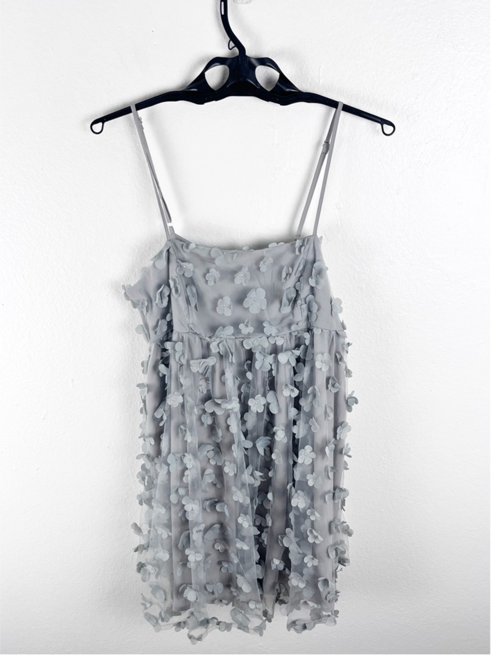 STORIA Gray Floral Appliqué Adjustable Spaghetti Straps Mini Dress Large Fairy